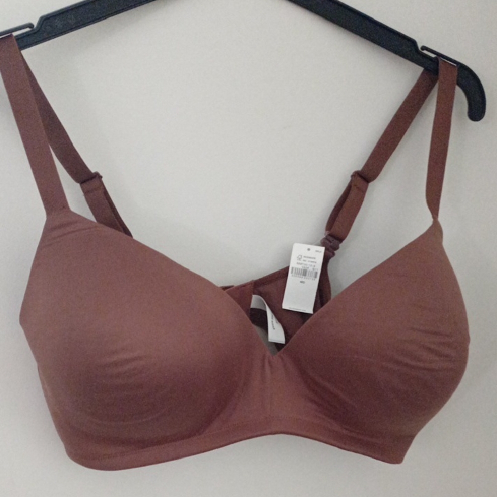 O.N.L.Y Wireless Bra In Colour Maplewood Size 42D-New With Tags